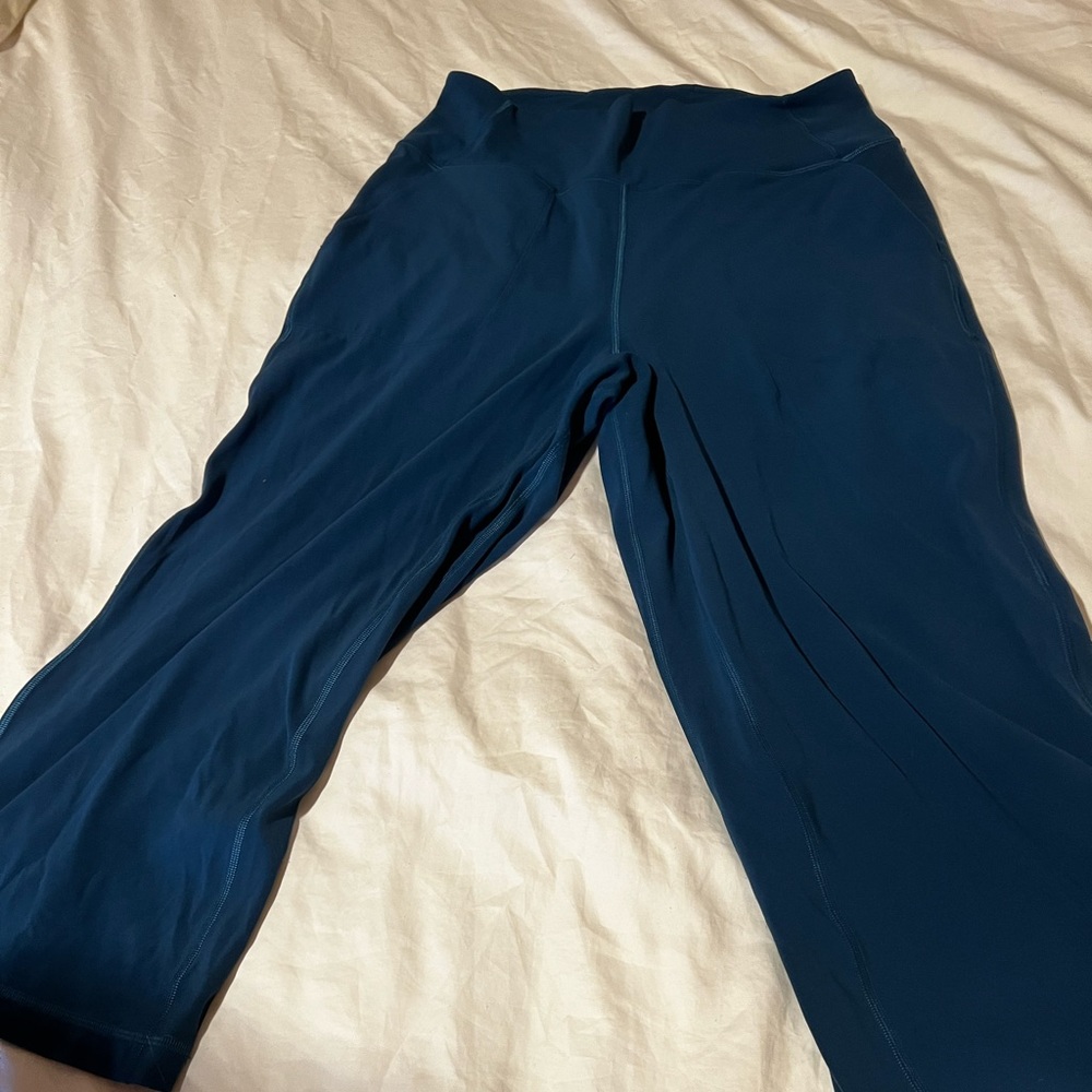 Lululemon Align Wide Leg Super High Rise Crop 23”